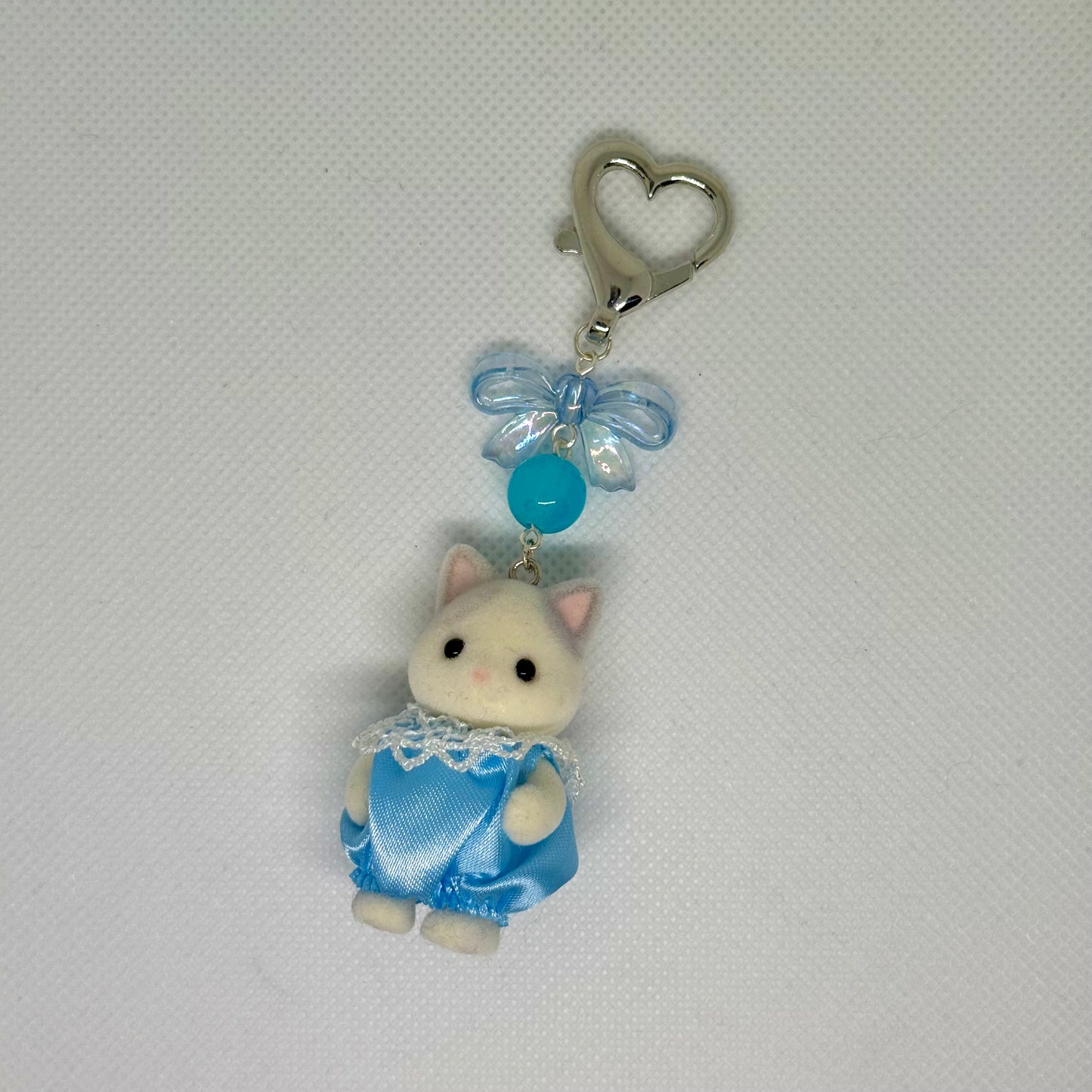 blue sylvanian mini-charm