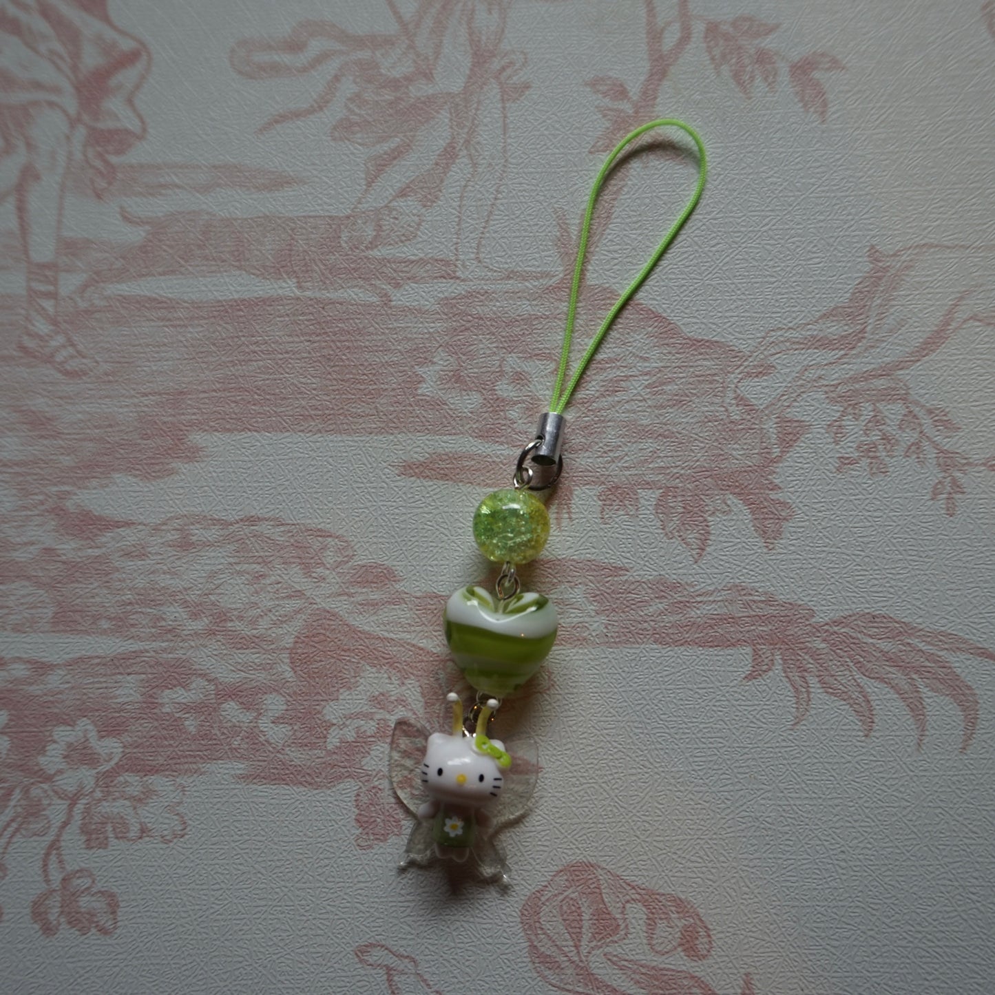 hello kitty phone charm